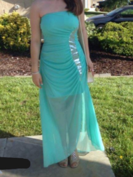 Ruby Rox Dresses & Skirts - RUBY ROX TURQUOISE STRAPLESS DRESS SZ. M EUC